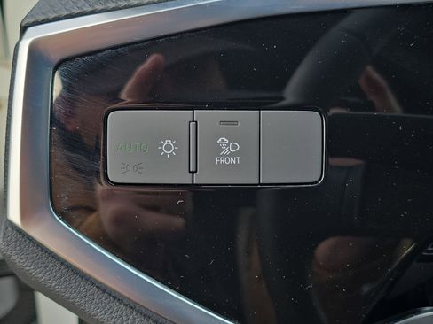 Used 2024 Audi Q3 2.0T Premium Plus w/ Premium Plus Package image 25