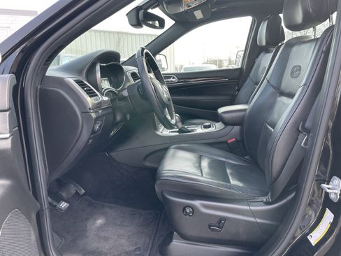 Used 2018 Jeep Grand Cherokee Overland image 42