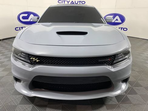 Used 2022 Dodge Charger R/T w/ Plus Group RWD image 9