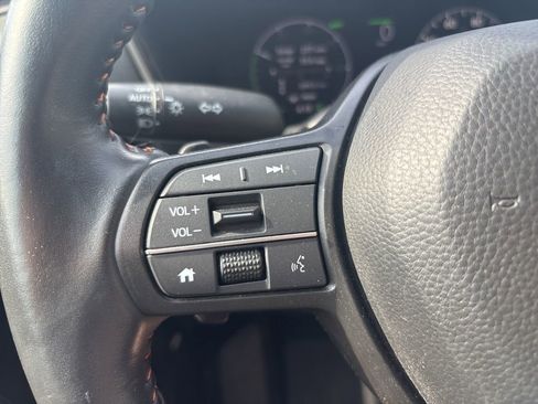 Used 2025 Honda CR-V Sport-L image 17