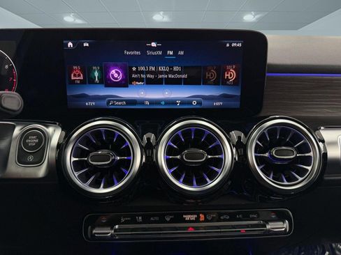 Certified 2026 Mercedes-Benz GLB 250 image 31