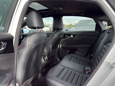 Used 2023 Kia Forte GT w/ GT2 Package image 13