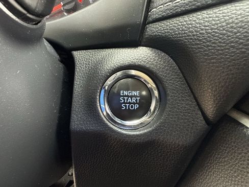 Used 2021 Toyota RAV4 XLE Premium FWD image 21