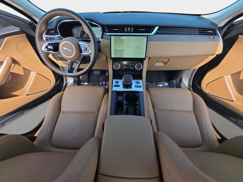 Certified 2023 Jaguar F-PACE S AWD/4WD image 9
