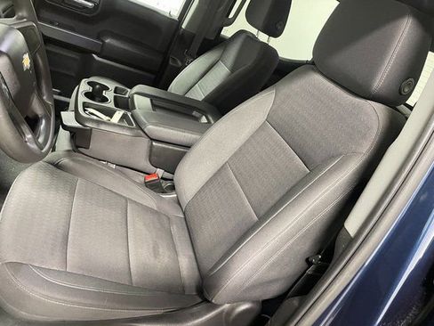 Used 2023 Chevrolet Silverado 1500 Custom image 12