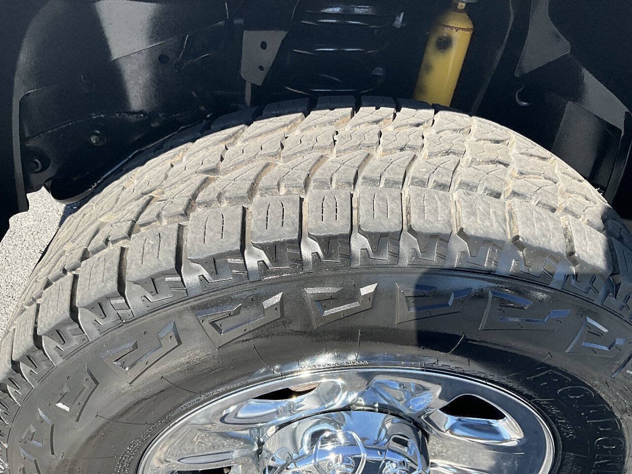 Used 2021 RAM 3500 Tradesman w/ Chrome Appearance Group AWD/4WD image 21