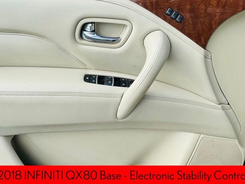 Used 2018 INFINITI QX80 DRIVER ASSISTANCE PACKAGE w/ Driver Assistance Package image 9
