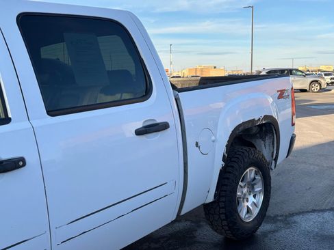 Used 2007 GMC Sierra 1500 SLE w/ SLE/SLT Trailering Package image 7