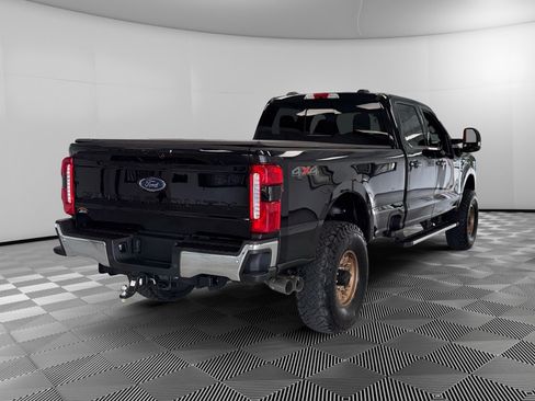 Used 2024 Ford F350 Lariat AWD/4WD image 7