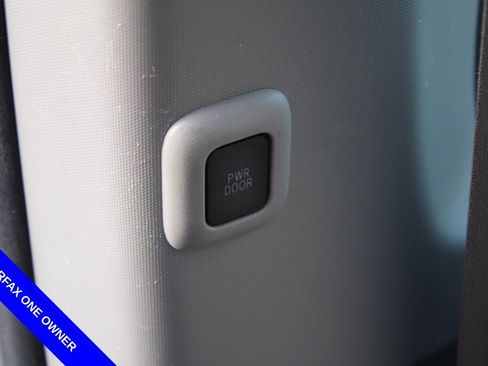 Used 2020 Toyota Sienna XLE w/ XLE Navigation Package image 26