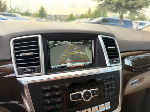 Used 2015 Mercedes-Benz ML 250 BlueTEC 4MATIC image 30