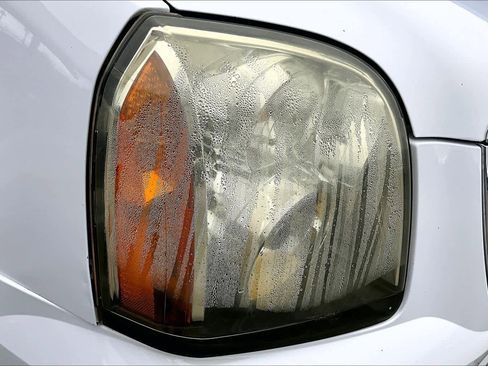 Used 2009 GMC Yukon XL SLE w/ Convenience Package image 27