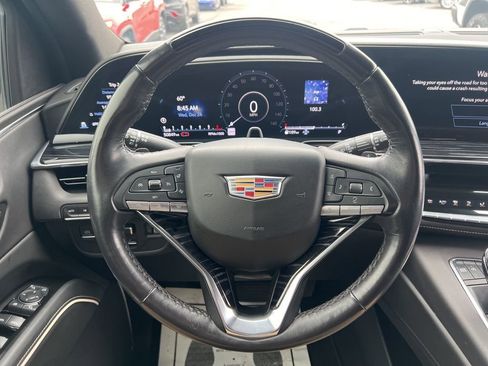 Used 2023 Cadillac Escalade ESV Sport image 15
