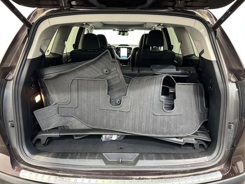 Used 2023 Subaru Ascent Touring AWD/4WD image 33