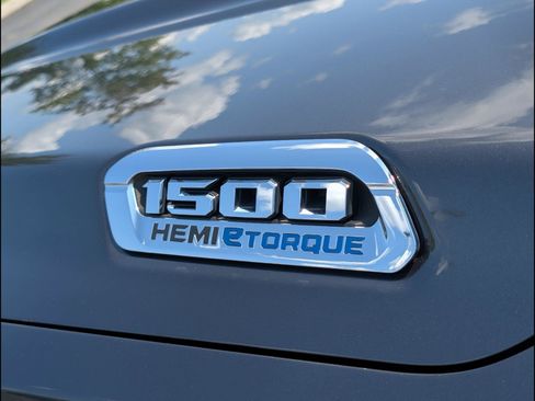 Used 2022 RAM 1500 Big Horn AWD/4WD image 27