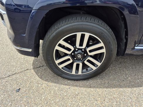 Used 2023 Toyota 4Runner Limited AWD/4WD image 24