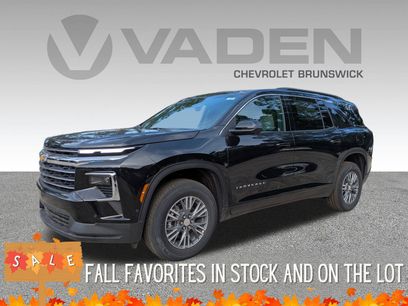 New 2025 Chevrolet Traverse LT w/ Enhanced Driving Package