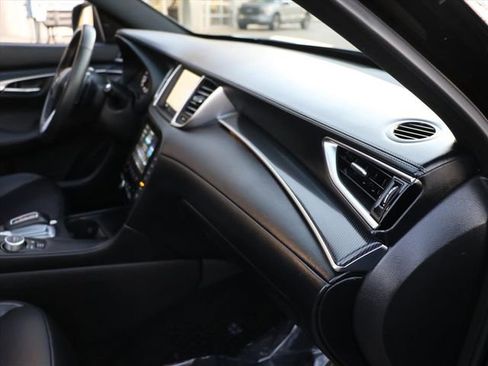 Used 2024 INFINITI QX50 Sport w/ Cargo Package image 10