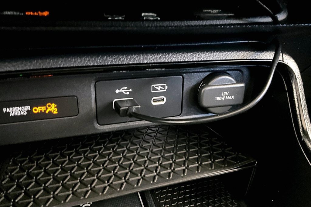 Used 2025 Honda CR-V Sport Touring image 16