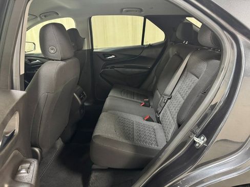 Used 2022 Chevrolet Equinox LT image 16