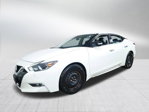 Used 2017 Nissan Maxima 3.5 SV image 3