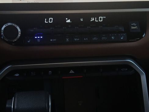 Used 2025 Toyota Tundra 1794 Edition AWD/4WD image 4
