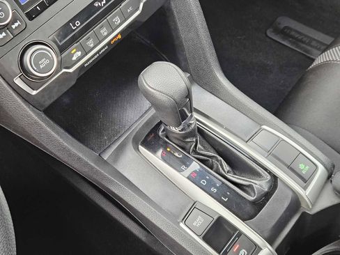Used 2020 Honda Civic LX image 19