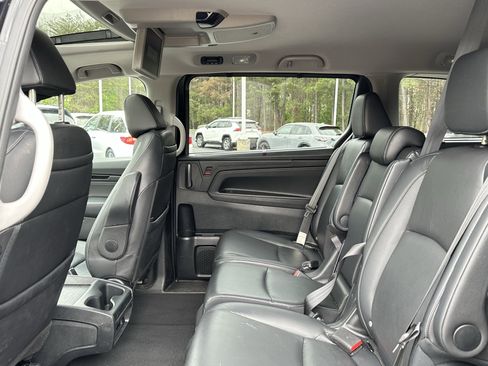 Used 2023 Honda Odyssey Touring image 8
