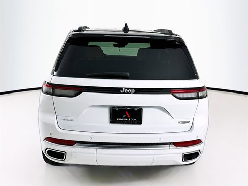 Used 2025 Jeep Grand Cherokee Summit image 7