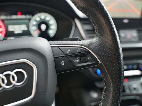 Used 2021 Audi SQ5 Premium Plus w/ Premium Plus Package image 21