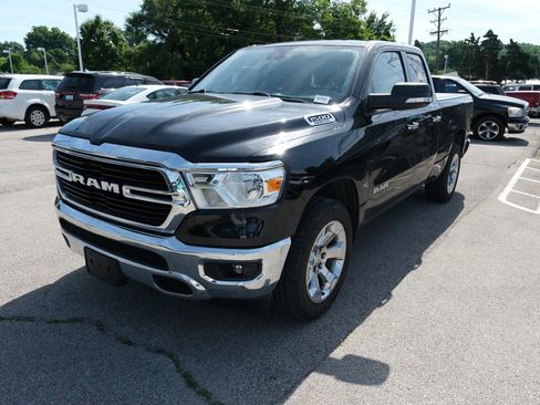 Used 2020 RAM 1500 Big Horn AWD/4WD image 4