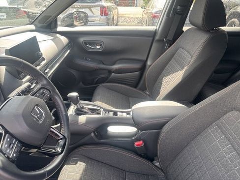 Used 2024 Honda HR-V Sport image 17