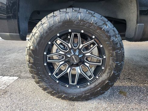Used 2026 Chevrolet Silverado 1500 LTZ w/ LTZ Premium Package AWD/4WD image 5