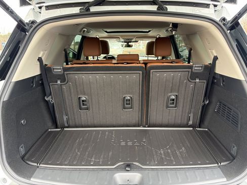 New 2026 Nissan Pathfinder Platinum image 34