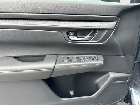 Used 2025 Honda CR-V Sport image 15