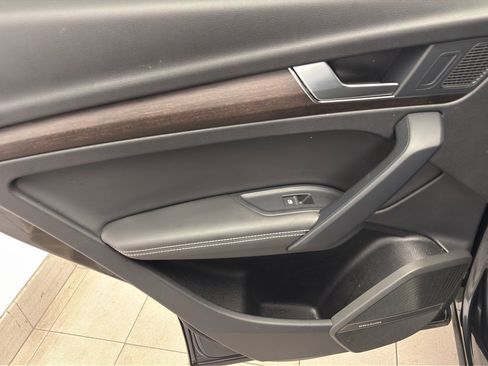 Used 2023 Audi Q5 2.0T Premium Plus w/ Premium Plus Package image 28