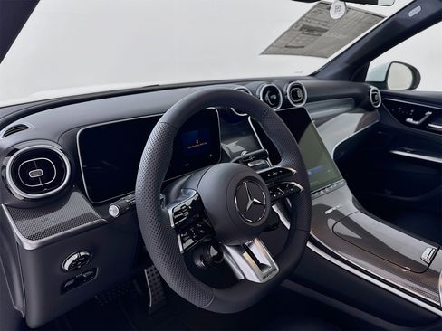 New 2026 Mercedes-Benz GLC 43 AMG 4MATIC image 10