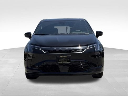 New 2027 Chrysler Pacifica Select FWD image 3