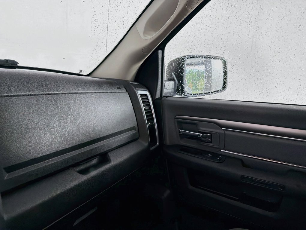 Used 2024 RAM 1500 Classic SLT AWD/4WD image 35