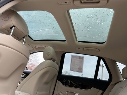 Certified 2019 Mercedes-Benz GLC 300 GLC 300 image 22