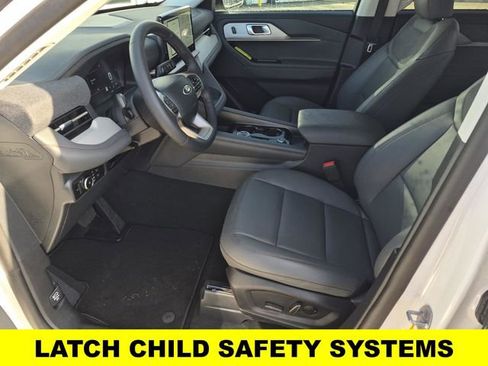 New 2026 Ford Explorer Active w/ Active Comfort Package image 13