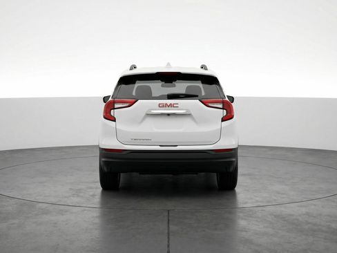Used 2024 GMC Terrain SLE FWD image 7