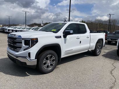 New 2026 GMC Sierra 1500 SLE w/ Max Trailering Package