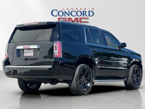 Used 2017 GMC Yukon Denali w/ Open Road Package AWD/4WD image 4
