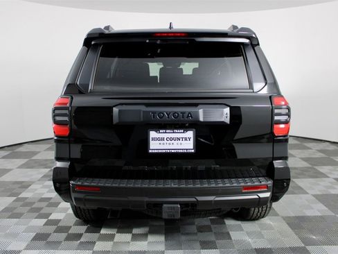 Used 2025 Toyota 4Runner TRD Off-Road image 7