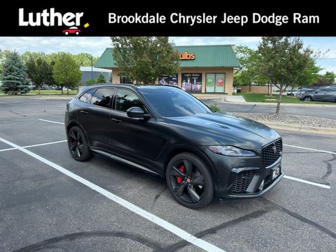 Used 2022 Jaguar F-PACE SVR AWD/4WD image 1