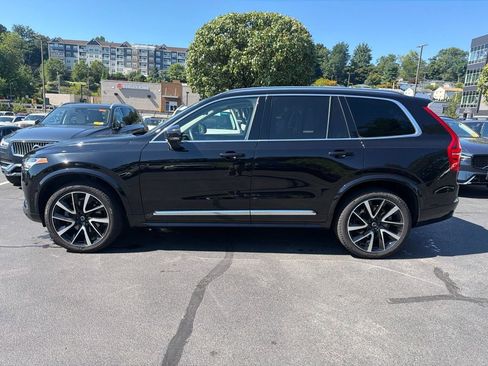 Used 2024 Volvo XC90 B6 Ultimate w/ Protection Package Premier AWD/4WD image 3