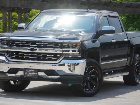Used 2017 Chevrolet Silverado 1500 LTZ w/ Sport Package AWD/4WD image 3