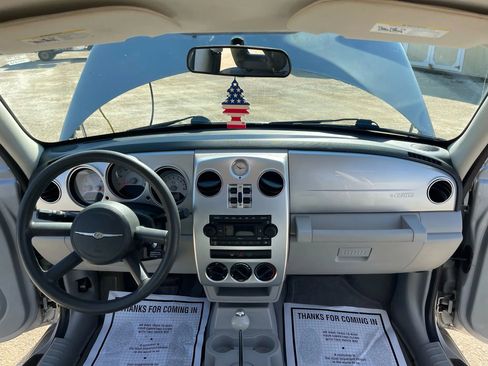 Used 2007 Chrysler PT Cruiser Sport Wagon 4D image 16