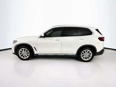 Used 2022 BMW X5 xDrive40i AWD/4WD image 2